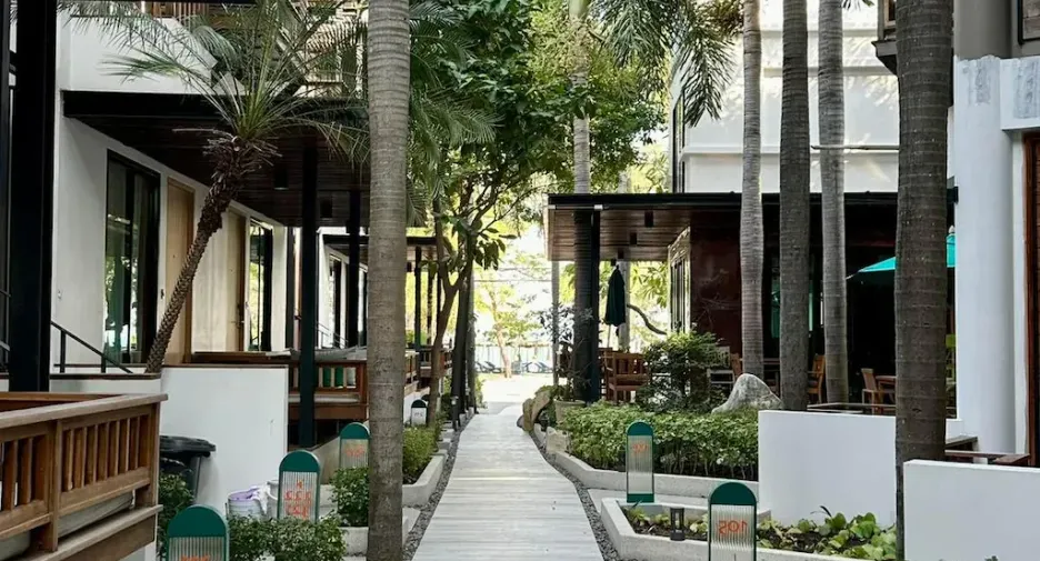 Hotel en venta de 41 habitaciones en Cha Am, Phetchaburi