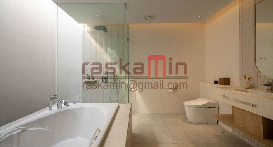 For rent and for sale 3 bedrooms villa in Sattahip, Chonburi