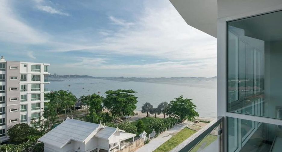 For sale 1 bed condo in Si Racha, Chonburi