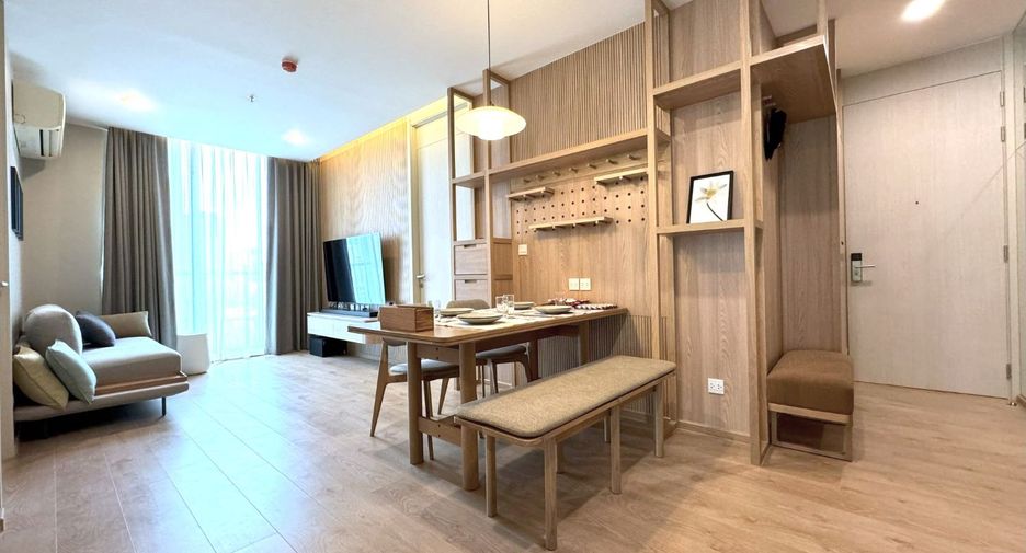 For rent 2 bedrooms condo in Watthana, Bangkok