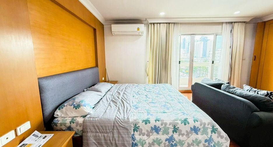 Apartamento en alquiler de 3 habitaciones en Khlong Toei, Bangkok