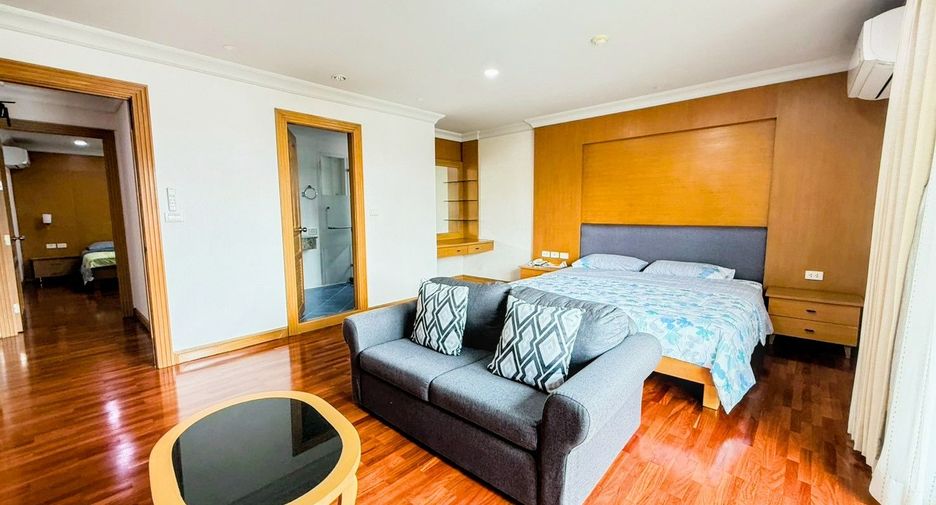 Apartamento en alquiler de 3 habitaciones en Khlong Toei, Bangkok