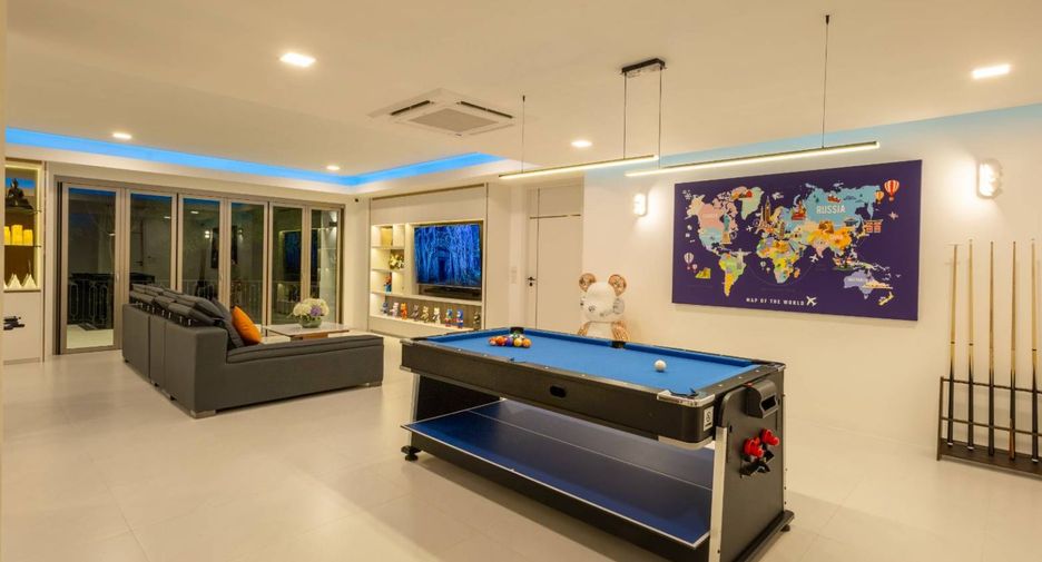 For sale 3 bedrooms condo in Phutthamonthon, Nakhon Pathom