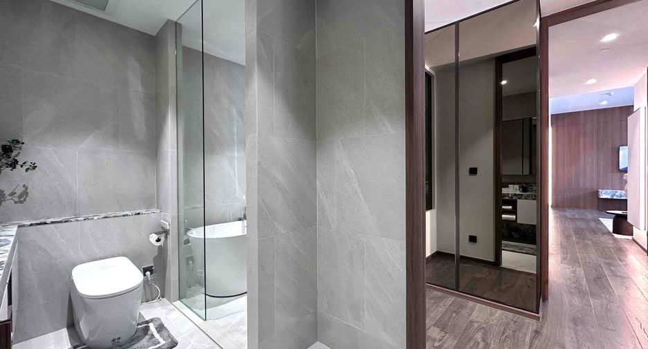 For sale 2 bedrooms condo in Sathon, Bangkok