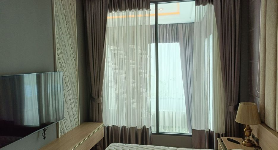 For rent and for sale 4 bedrooms villa in Bang Lamung, Chonburi