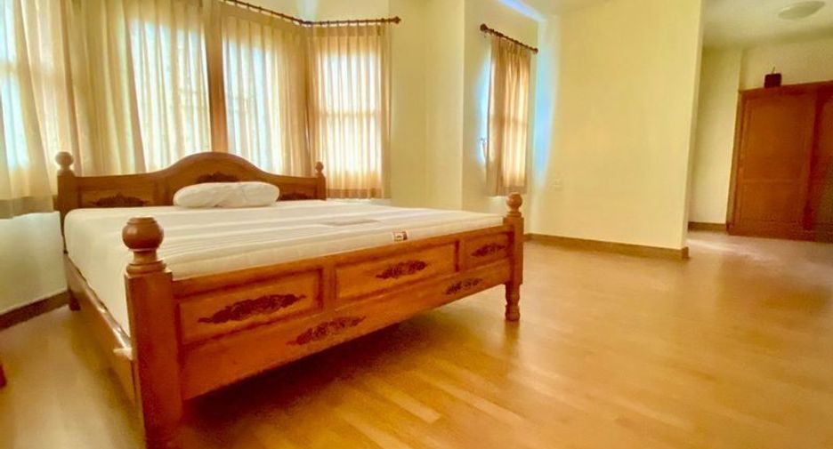 Haus zur Miete und zum Kauf mit 3 Zimmer in Mueang Chon Buri, Chonburi