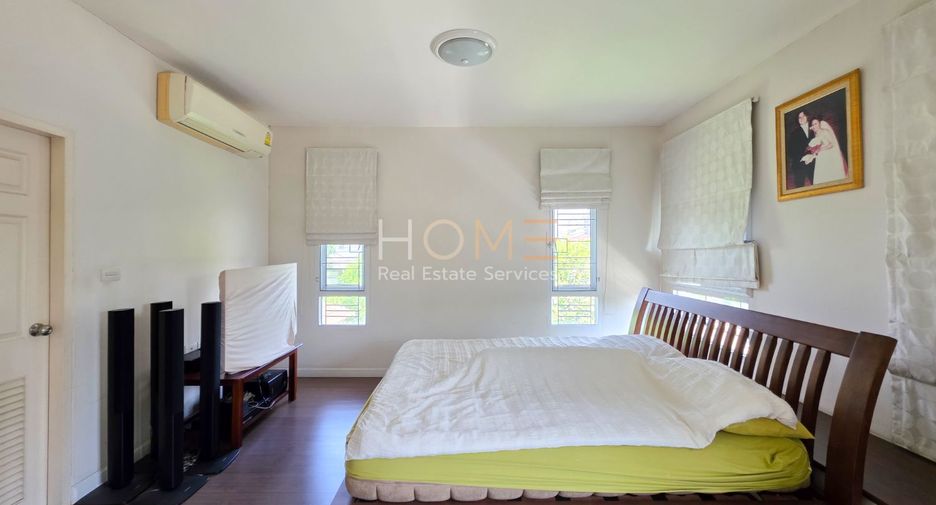 For sale 4 bedrooms house in Thung Khru, Bangkok
