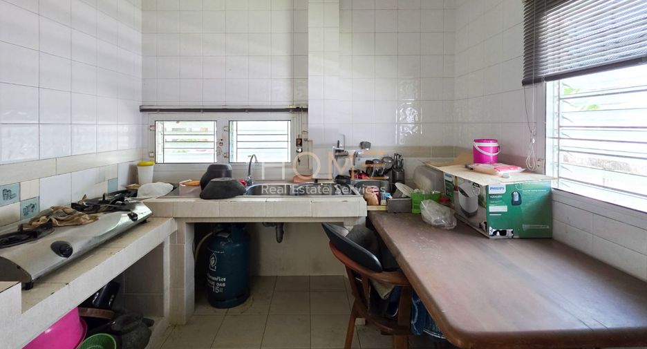 For sale 4 bedrooms house in Thung Khru, Bangkok