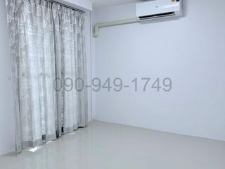 Reihenhaus zur Miete mit 3 Zimmer in Prawet, Bangkok