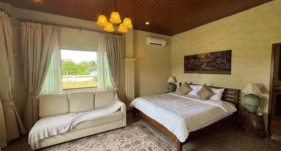 For rent and for sale 5 bedrooms villa in Mueang Phuket, Phuket
