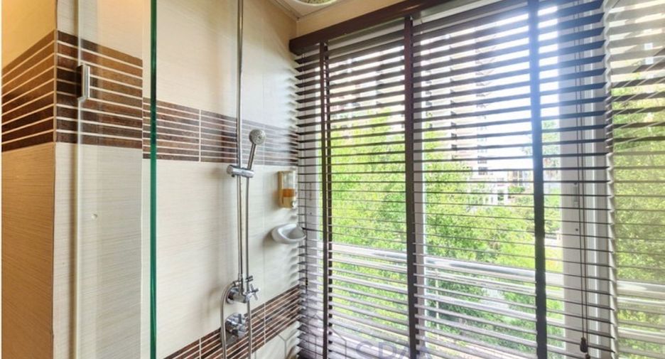 For sale 4 bedrooms condo in Cha Am, Phetchaburi