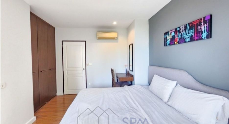 For sale 4 bedrooms condo in Cha Am, Phetchaburi