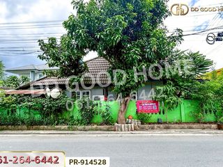 À vendre 2 chambres maison de ville à Sam Phran, Nakhon Pathom