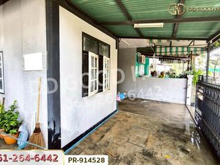 À vendre 2 chambres maison de ville à Sam Phran, Nakhon Pathom