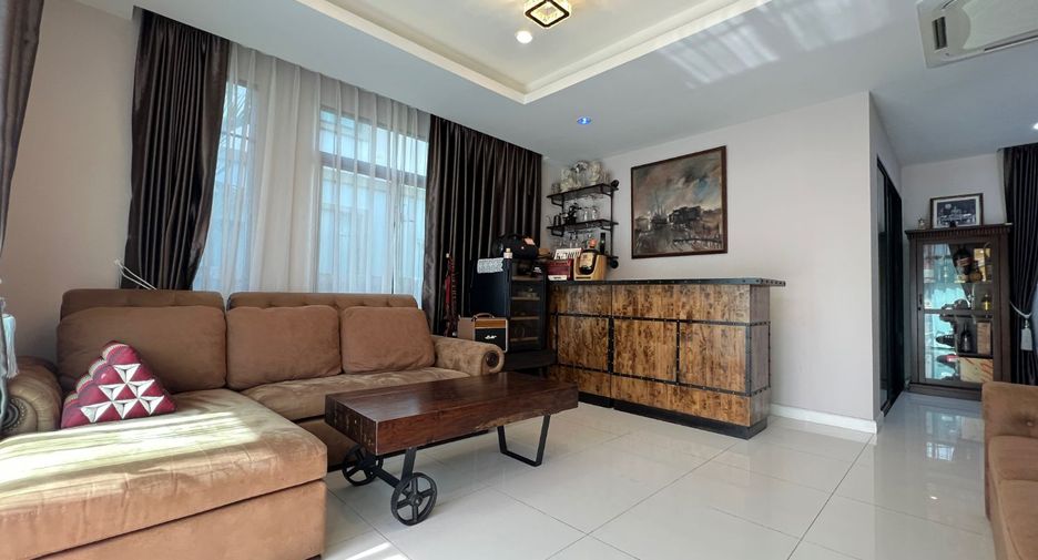 For sale 4 bed house in Pak Kret, Nonthaburi