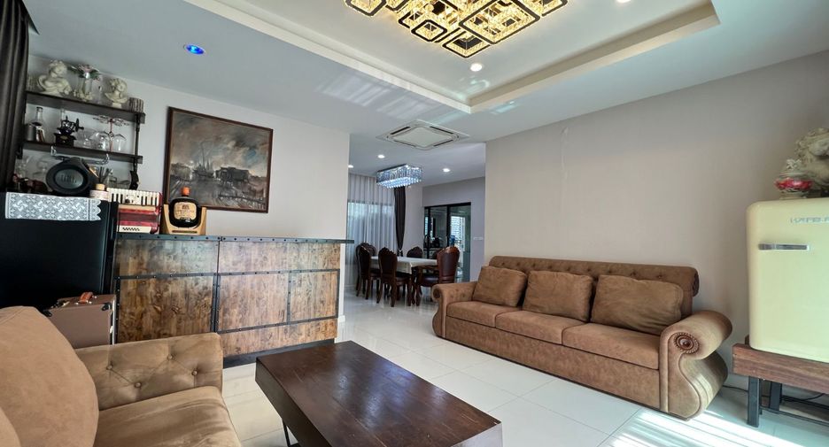 For sale 4 bed house in Pak Kret, Nonthaburi