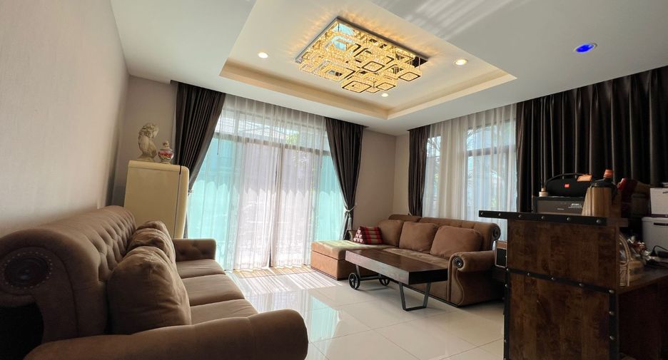 For sale 4 bed house in Pak Kret, Nonthaburi
