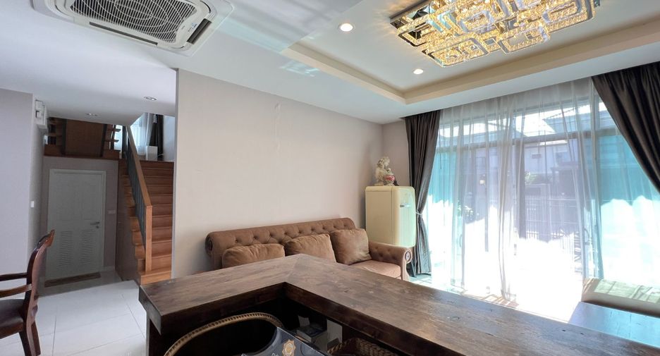 For sale 4 bed house in Pak Kret, Nonthaburi