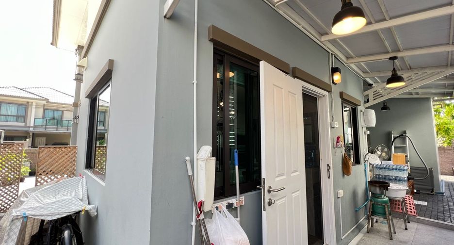 For sale 4 bed house in Pak Kret, Nonthaburi