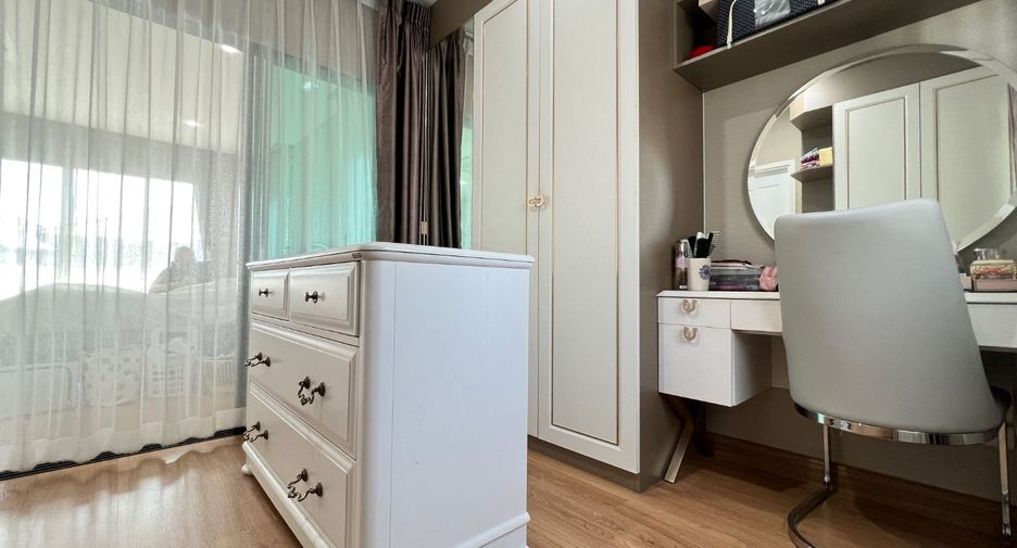 For sale 4 bed house in Pak Kret, Nonthaburi