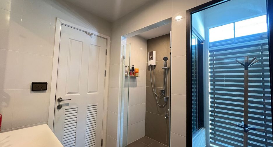 For sale 4 bed house in Pak Kret, Nonthaburi