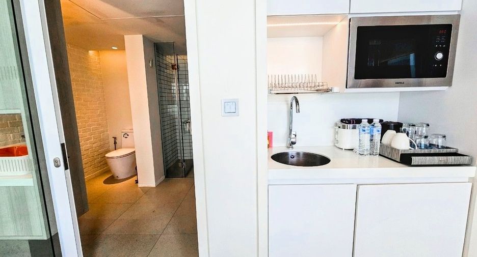 À louer 1 chambre appartement avec services à Sathon, Bangkok
