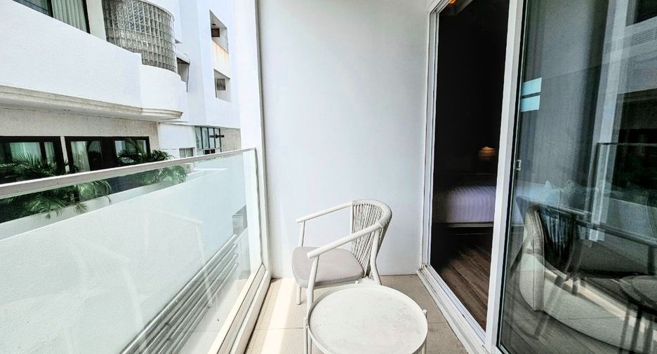 À louer 1 chambre appartement avec services à Sathon, Bangkok