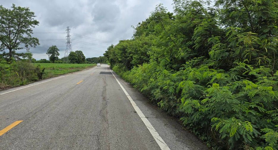 Terreno en venta en Mueang Uttaradit, Uttaradit