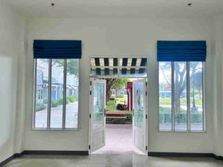 Local comercial en venta de 1 habitaciones en Rat Burana, Bangkok