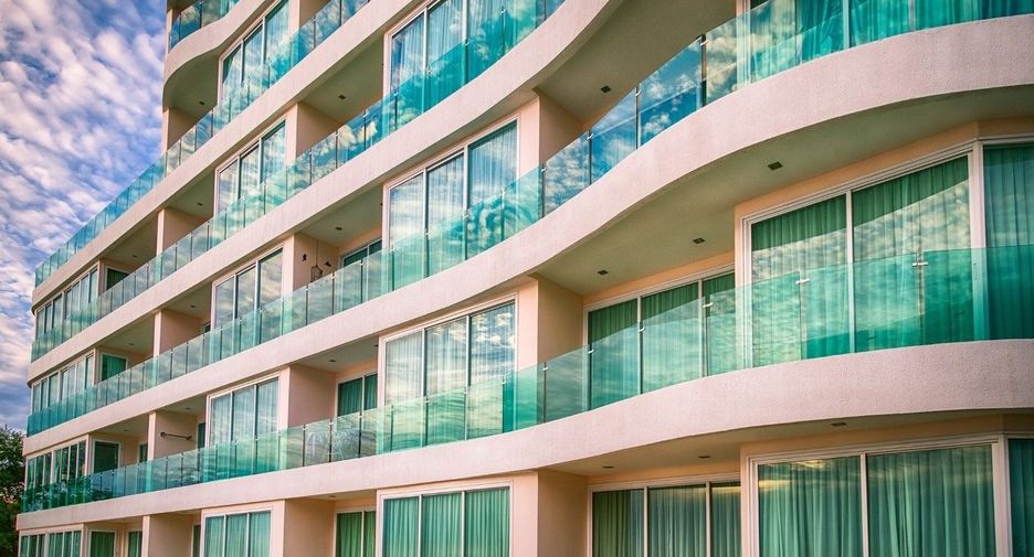 For sale 1 bed condo in Bang Lamung, Chonburi