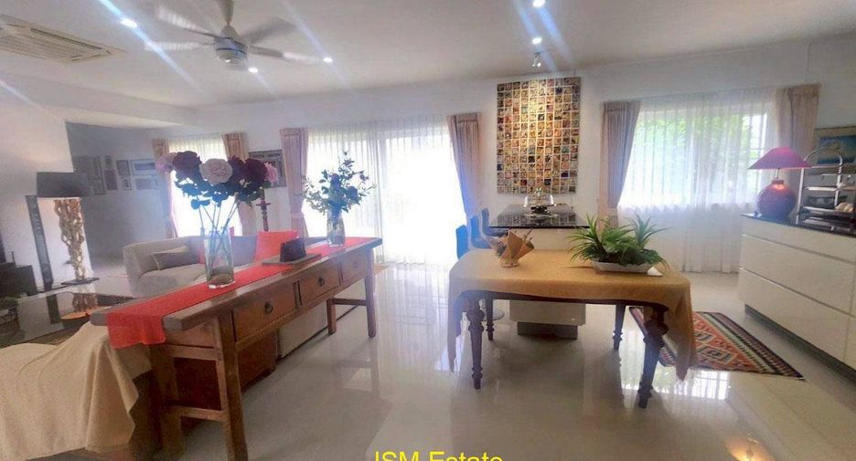 For sale 4 bedrooms house in Hua Hin, Prachuap Khiri Khan