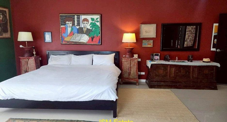 For sale 4 bedrooms house in Hua Hin, Prachuap Khiri Khan