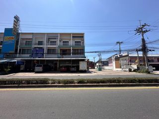 For sale 6 bedrooms retail Space in Si Racha, Chonburi
