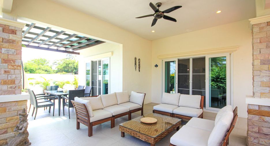 For sale 3 ベッドルーム villa in Hua Hin, Prachuap Khiri Khan