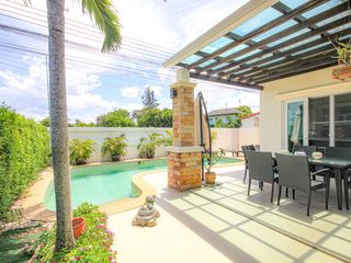 Villa zum Kauf mit 3 Zimmer in Hua Hin, Prachuap Khiri Khan