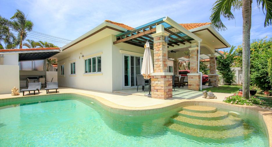 For sale 3 ベッドルーム villa in Hua Hin, Prachuap Khiri Khan