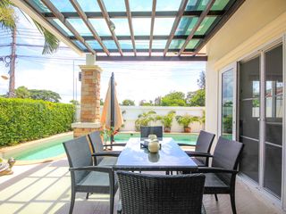 Villa zum Kauf mit 3 Zimmer in Hua Hin, Prachuap Khiri Khan