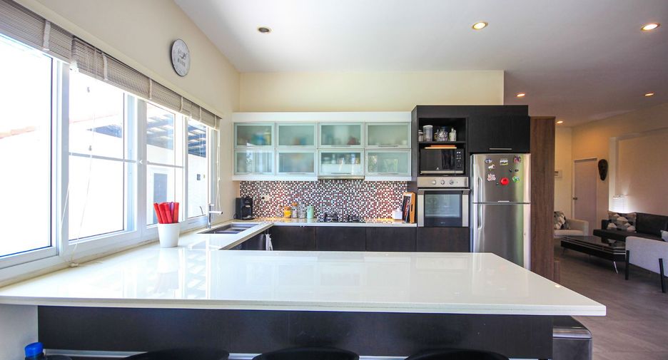 For sale 3 ベッドルーム villa in Hua Hin, Prachuap Khiri Khan