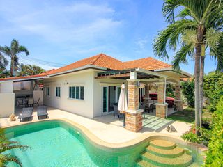 Villa zum Kauf mit 3 Zimmer in Hua Hin, Prachuap Khiri Khan