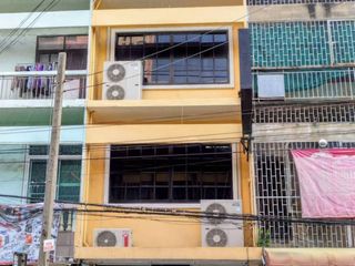 For rent retail Space in Khlong Toei, Bangkok