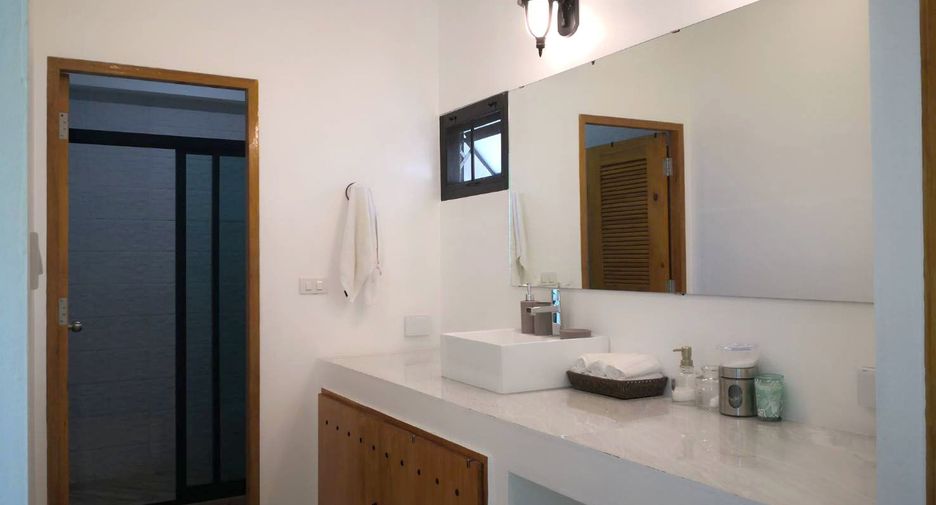 For rent 4 ベッドルーム house in Mueang Chiang Mai, Chiang Mai