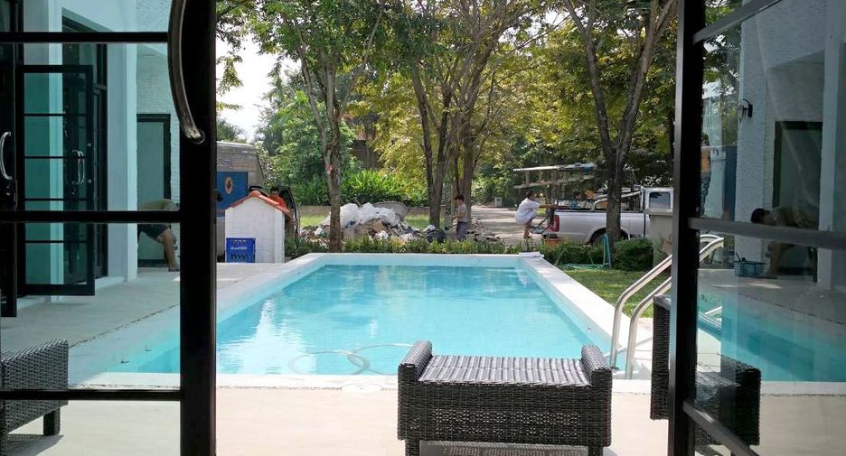 For rent 4 ベッドルーム house in Mueang Chiang Mai, Chiang Mai