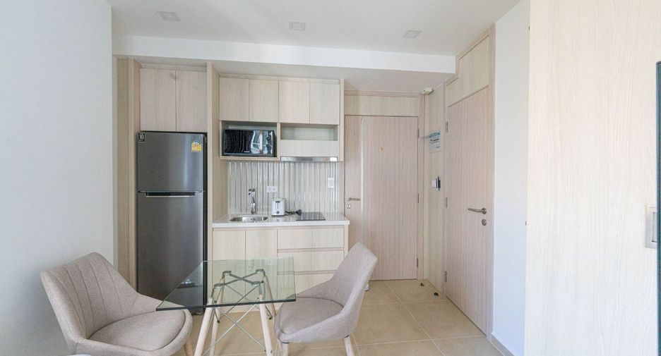 Wohnung zur Miete mit 1 Zimmer in Bang Lamung, Chonburi