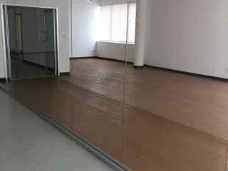 For rent retail Space in Bang Rak, Bangkok