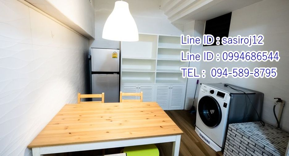 Reihenhaus zur Miete mit 5 Zimmer in Watthana, Bangkok