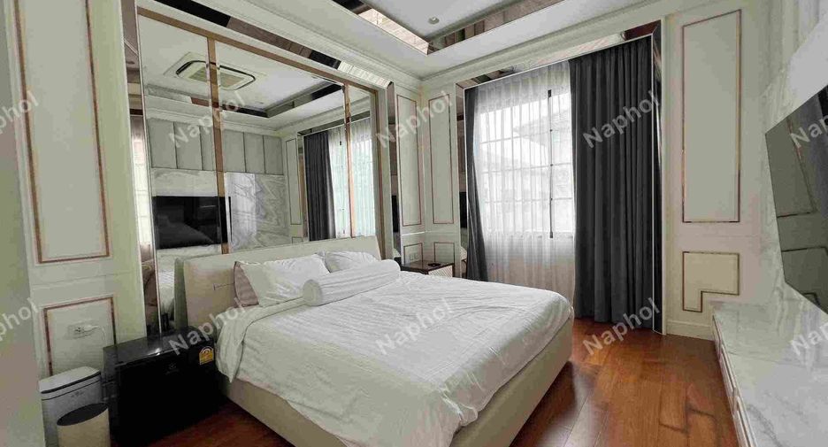 Haus zur Miete mit 4 Zimmer in Suan Luang, Bangkok