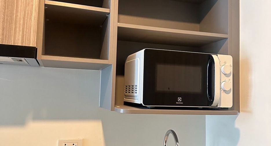 For sale 1 bed condo in Khan Na Yao, Bangkok