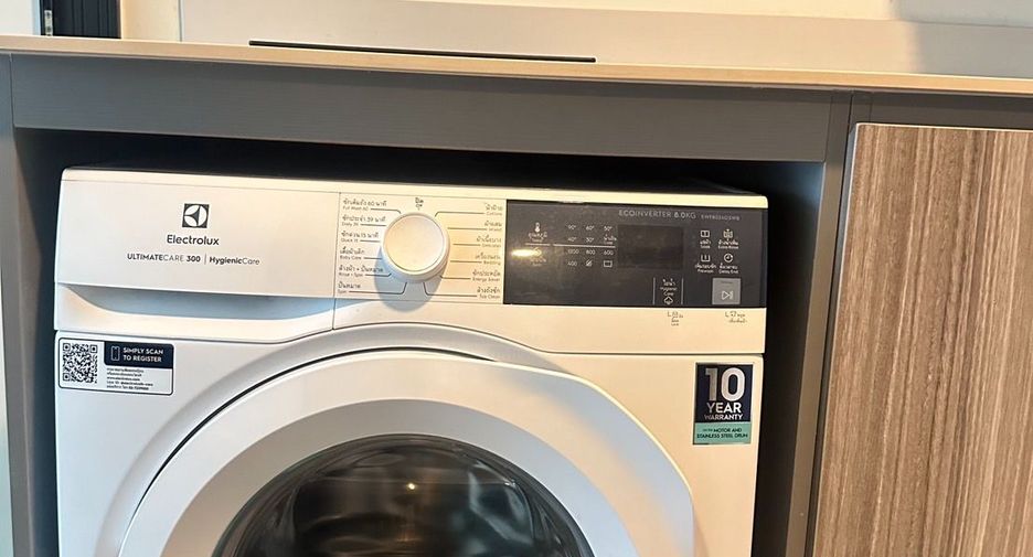 For sale 1 bed condo in Khan Na Yao, Bangkok
