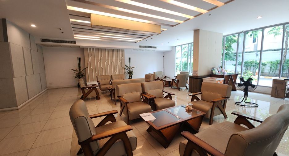 For sale 1 bed condo in Bang Khen, Bangkok
