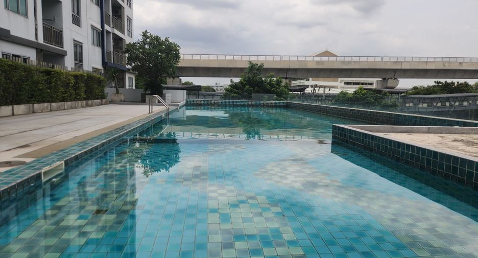 For sale 1 bed condo in Bang Khen, Bangkok